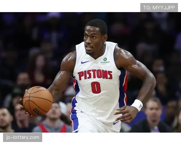 伤病报告：公牛队朗佐·鲍尔确认膝盖感觉良好，将在对阵猛龙的关键战中复出